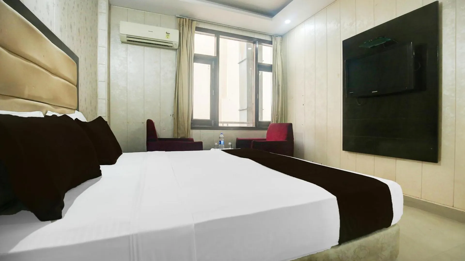 Hotel O Ek Noor Residency Mohali