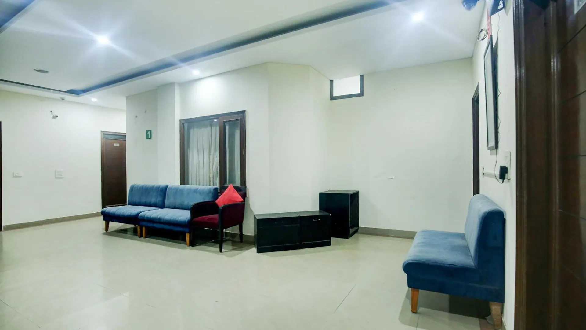 Hotel O Ek Noor Residency Mohali